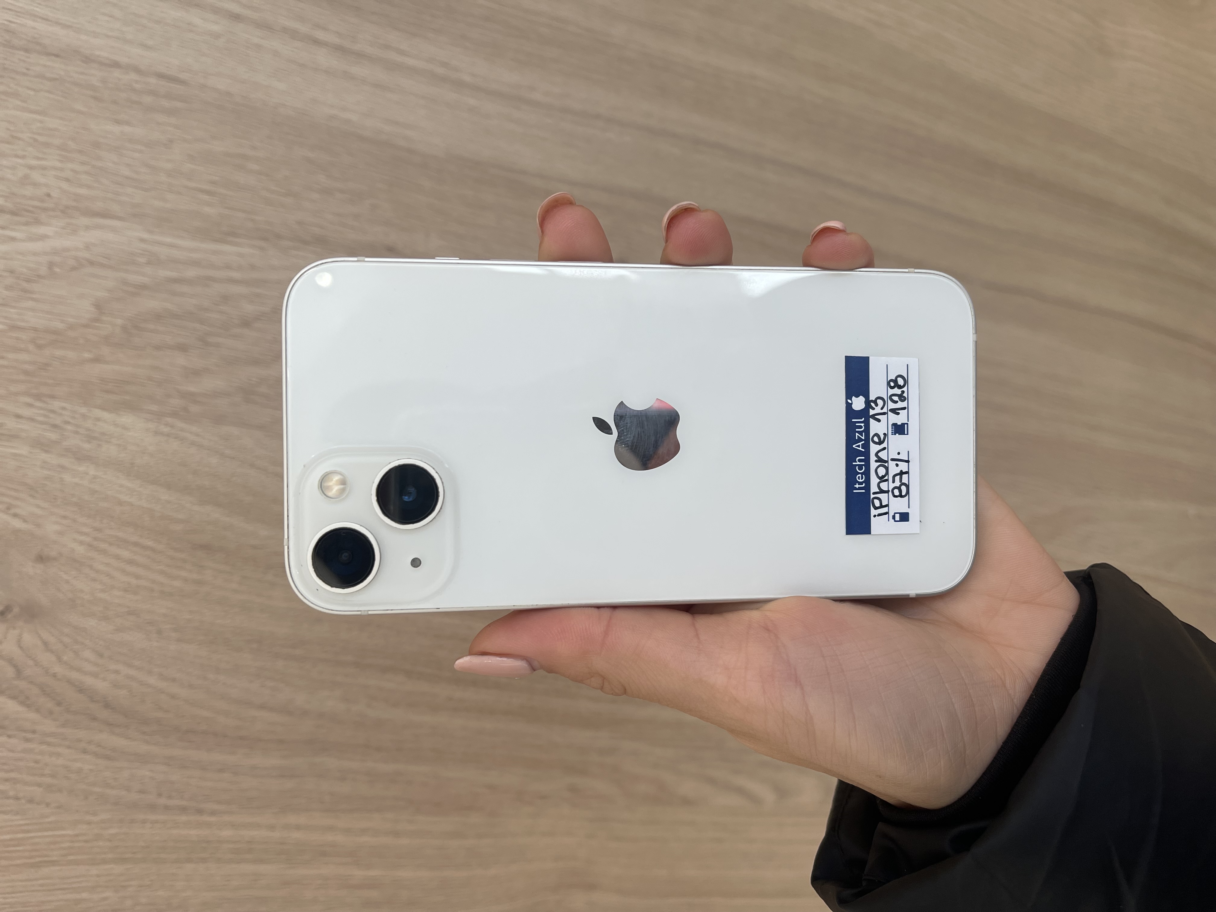 iPhone 13