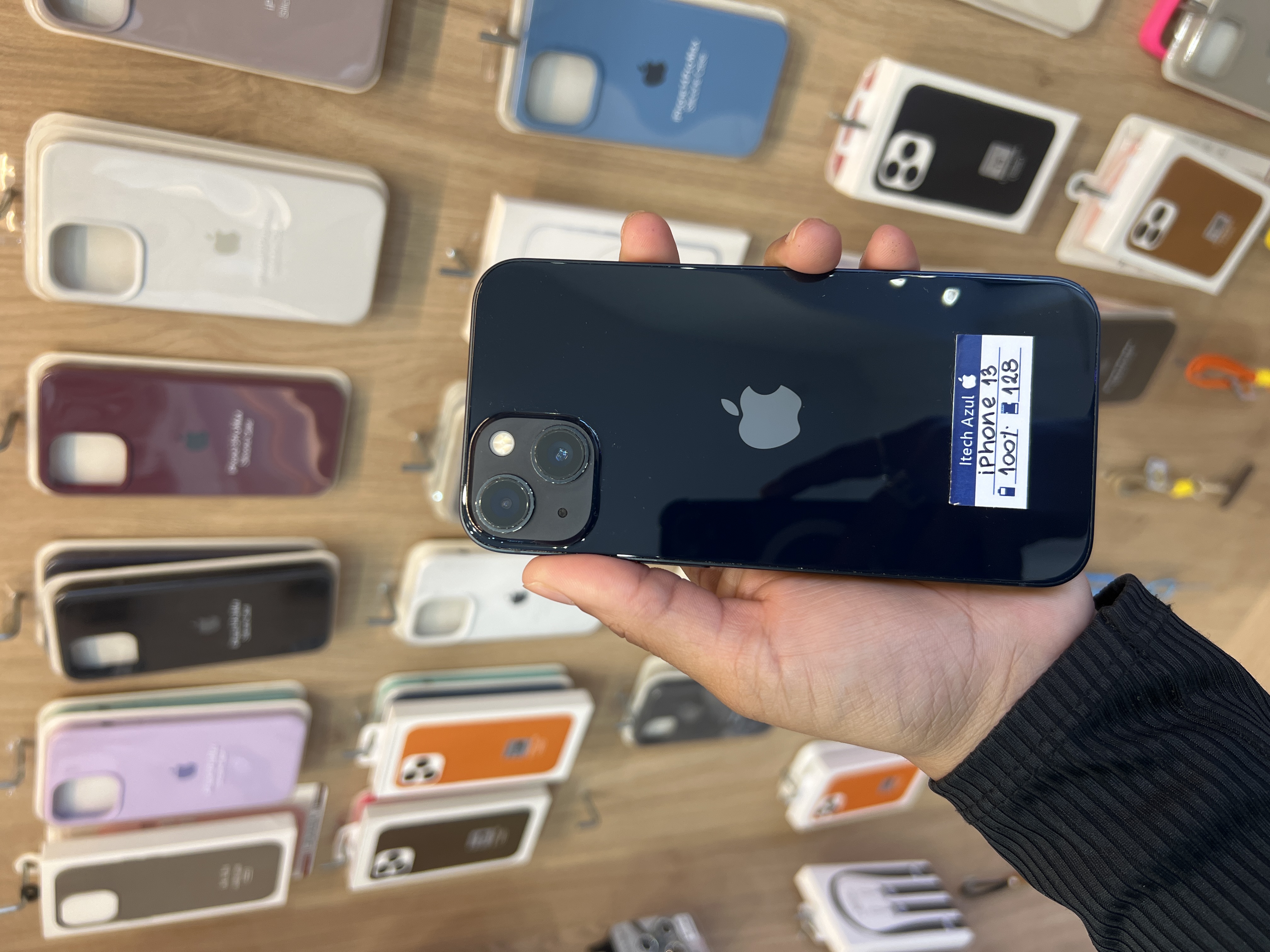 iPhone 13